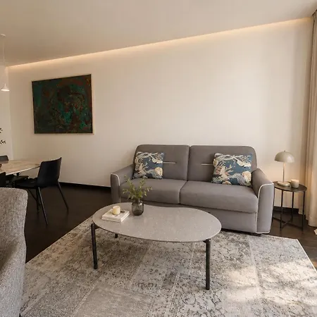 Grand Sissi Apartment