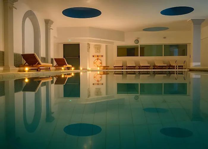 Grand Sissi Apartment